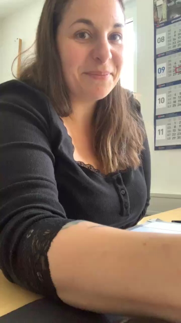 HornyMilfLeah 21-09-2021 XXX 